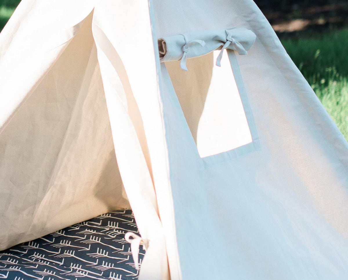 Kids Teepee, Play Tent with Overlapping Doors, Secret Hiding Place, Five Sizes Available, with Window