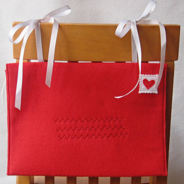 Chair Back Envelope, Opens and Closes for Special Messages