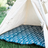 Quilted Navy Teepee Mat with Arrows